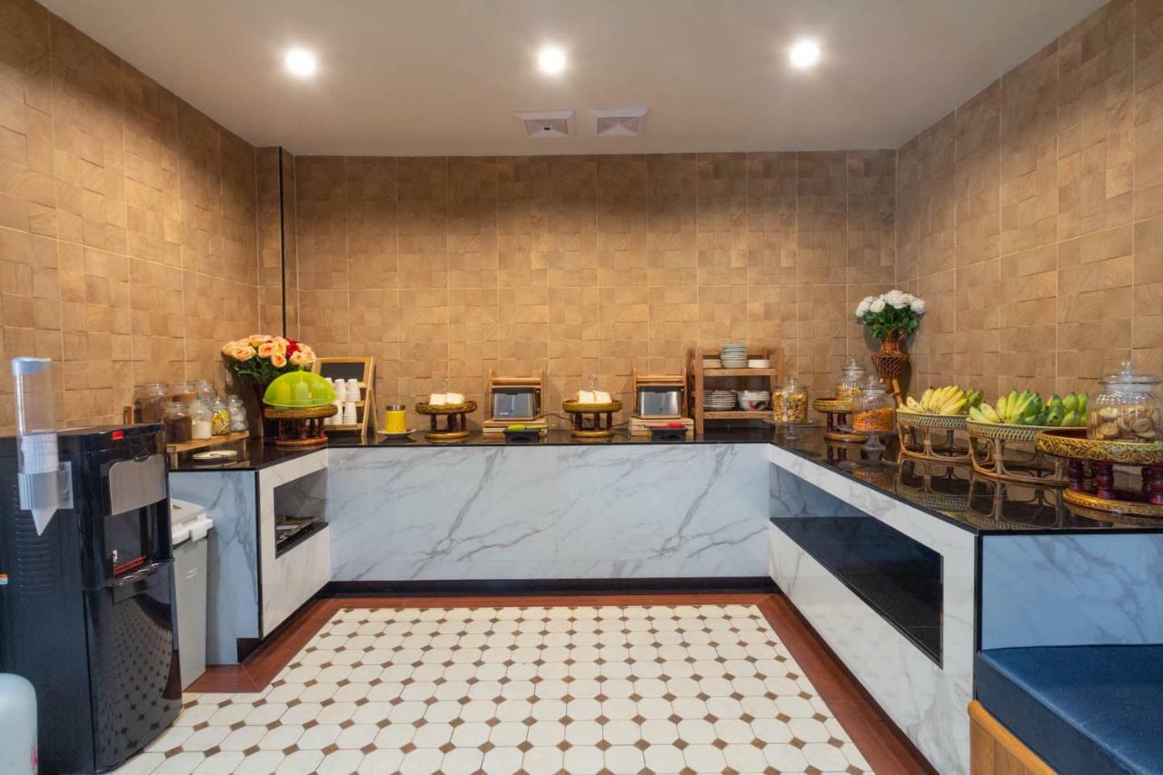 Anumat Premium Budget Hotel