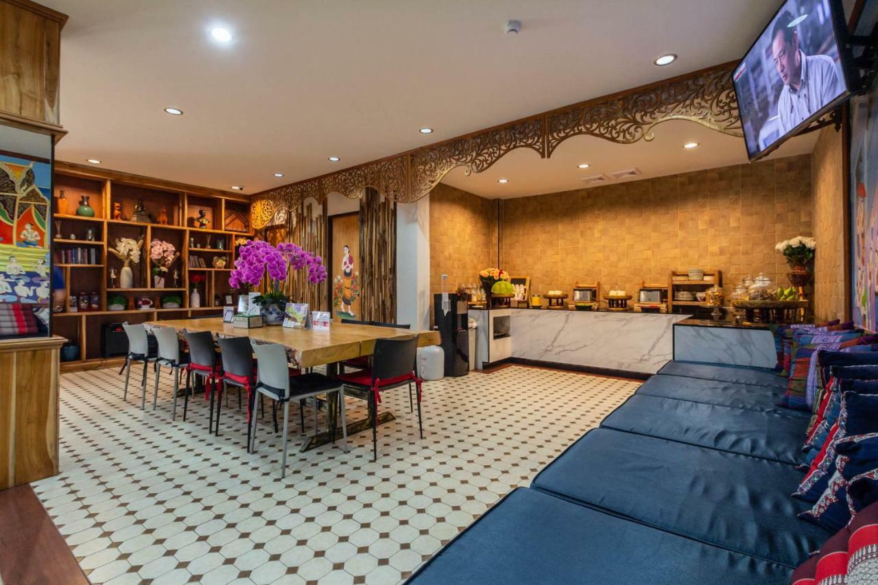 อนุมาศ พรีเมียม บัดเจ็ด โฮเทล โรงแรม เชียงใหม่